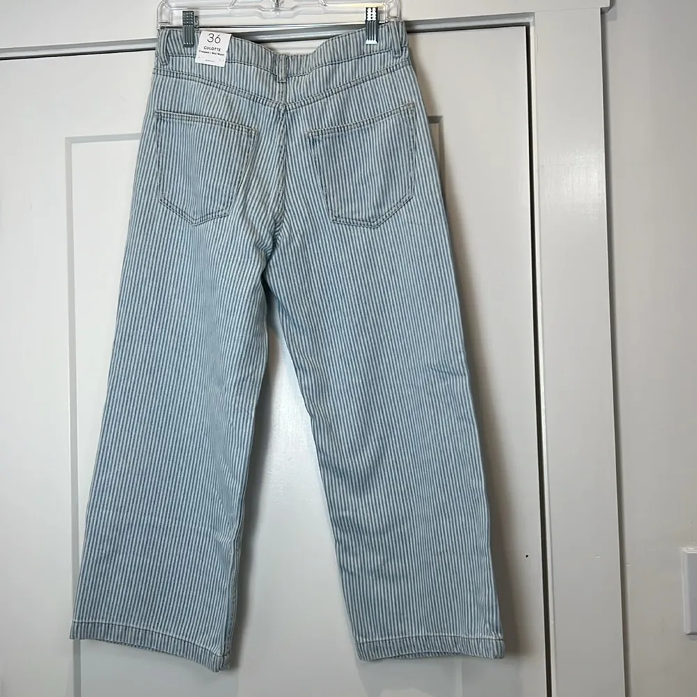 Mango denim Light Blue striped Culotte cropped/mid waist jeans size 4. NWT! - Image 4