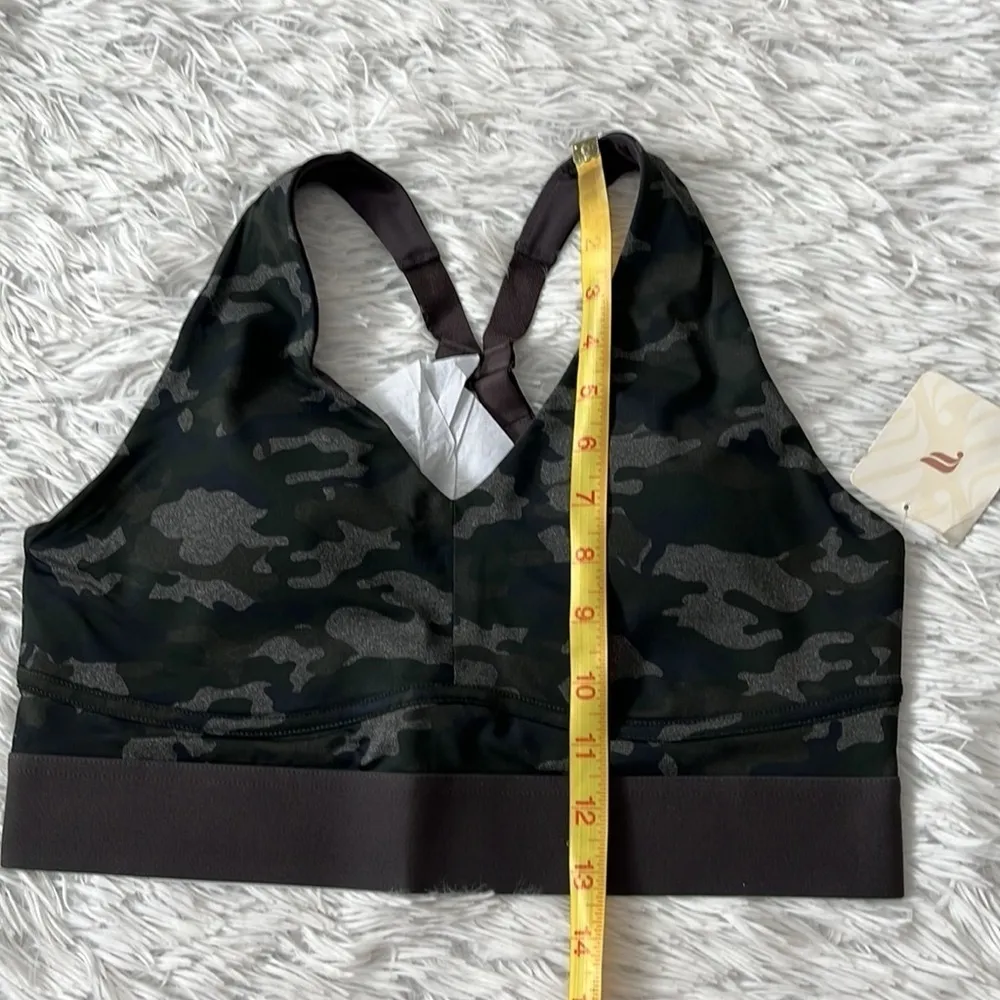 New FABLETICS Sports bra All Day Every Day in Charcoal Camp size Large - Image 8