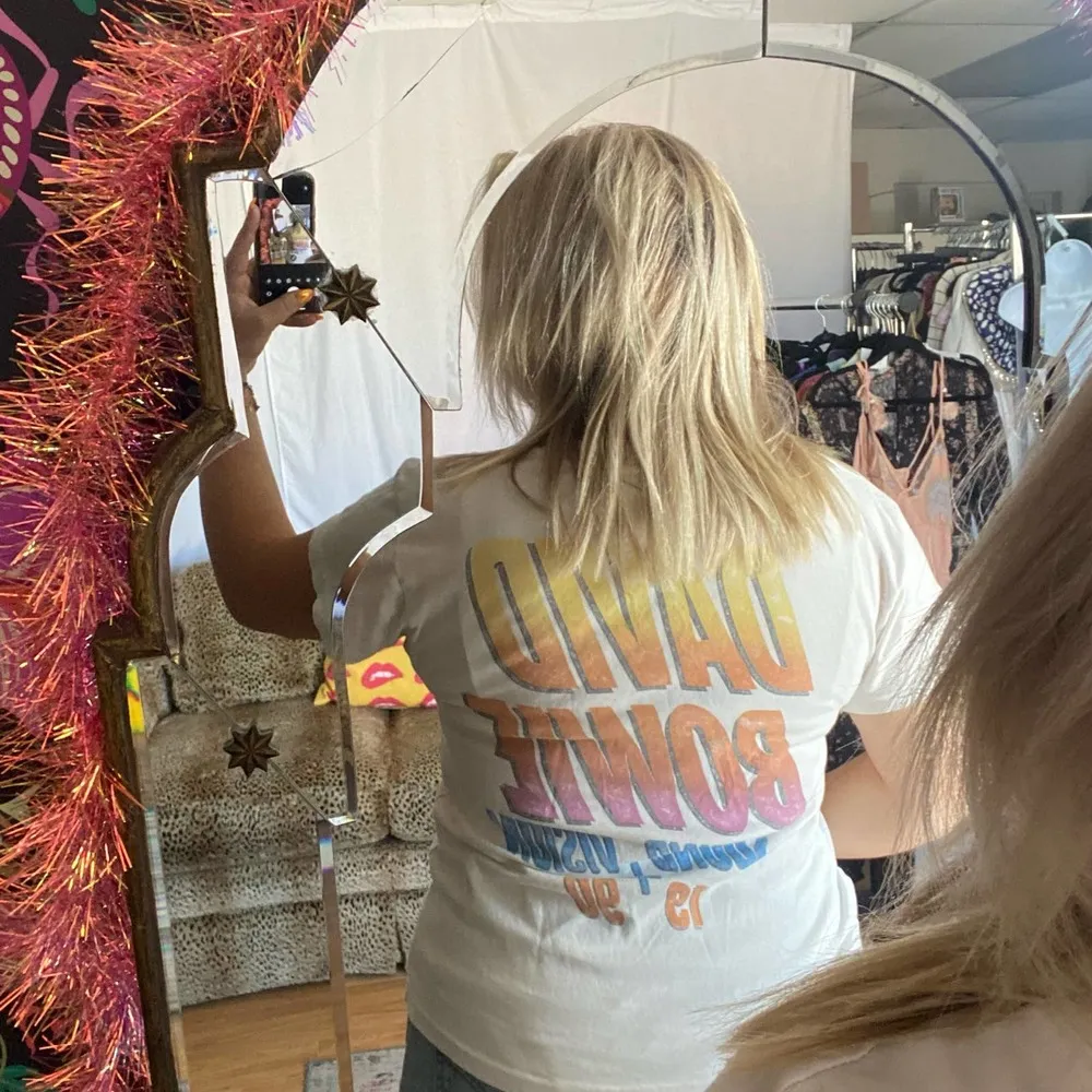 Daydreamer David Bowie Sound And Vision Tour Tee Size Small - Image 69