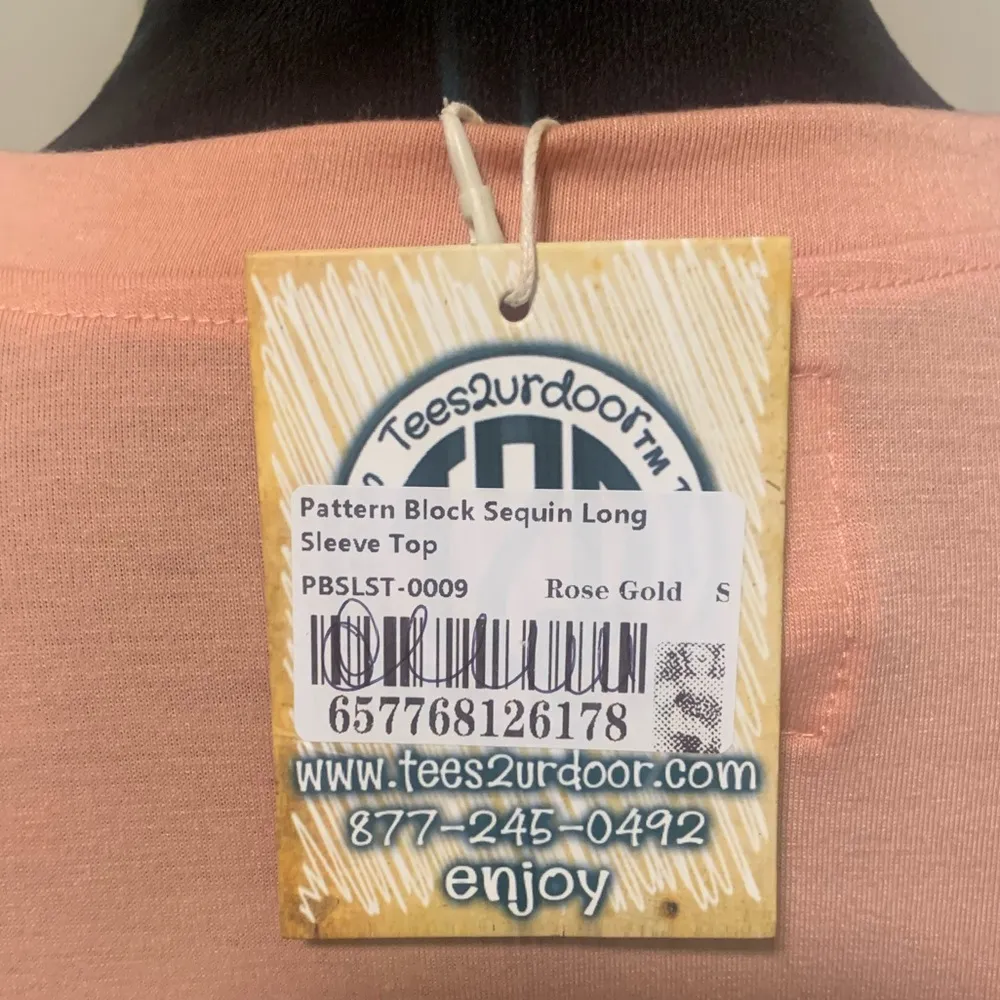 NWT T2UD Cheetah/ Sequin Long Sleeve Top - Image 7