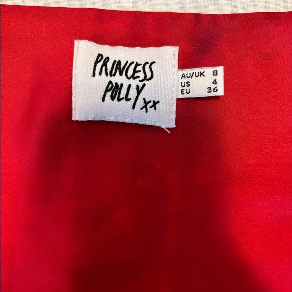 Red Cut Out Backless Crop Top - Image 4