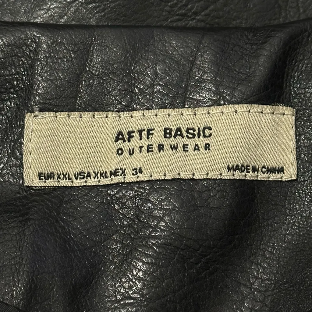 AFTF Basic Women's XL Black Embroidered Flowers Faux Leather Motorcycle Jacket - Image 6