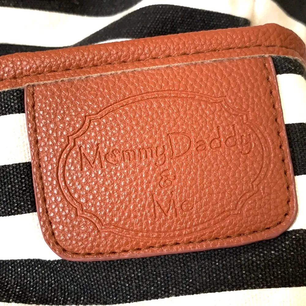 MommyDaddy & Me Black White Striped Diaper Bag Purse Brown Leather Straps - Image 3