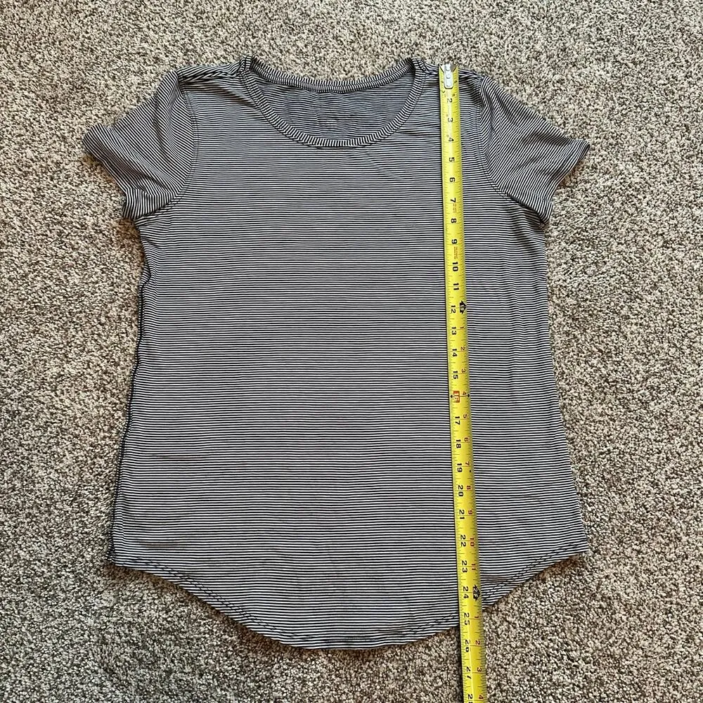 black & white striped short-sleeve t-shirt - Image 7