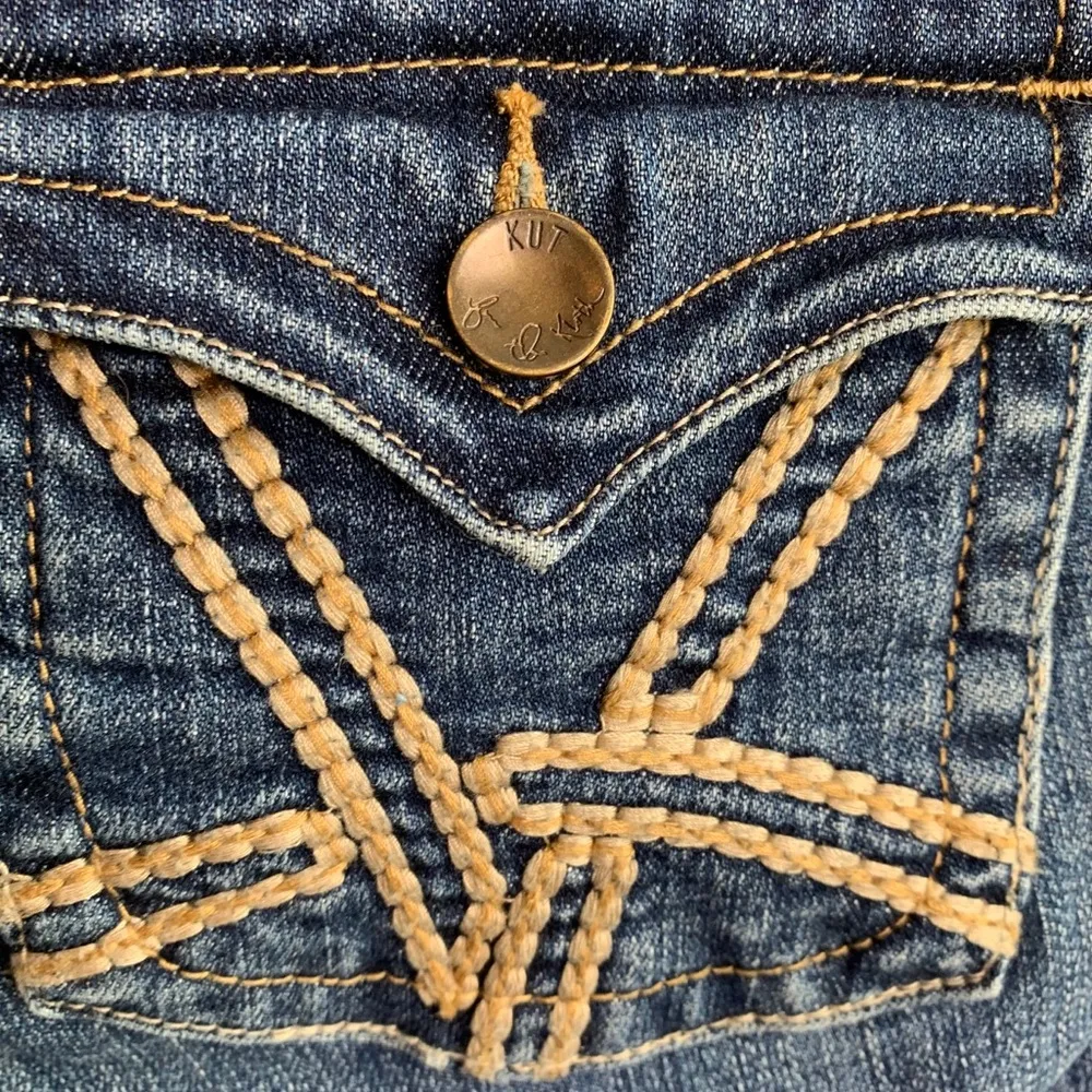 Kut From The Kloth Medium Wash Natalie Bermuda Shorts - Image 8