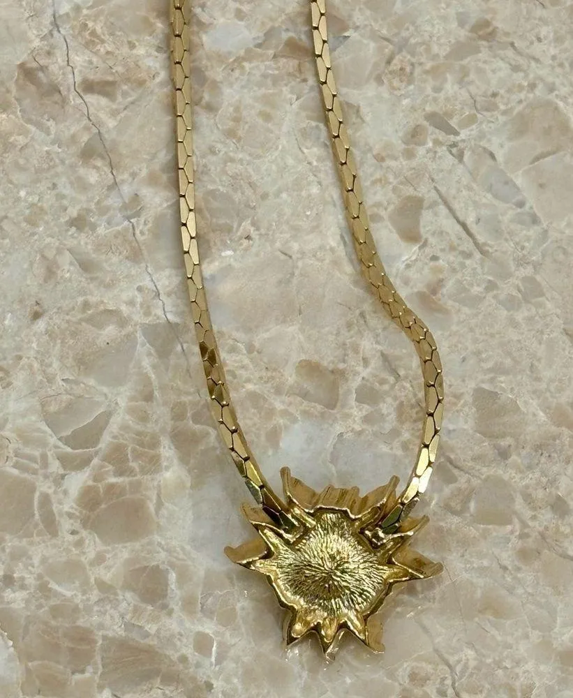 Radiant Flower Snowflake Faux Pearl Crystal Pendant Necklace - Image 7