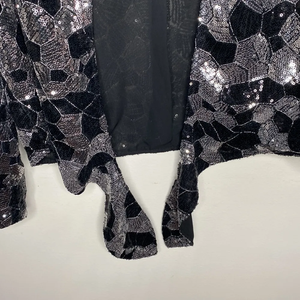 Chico's  black and silver sequined front tie overshirt size M - Image 77
