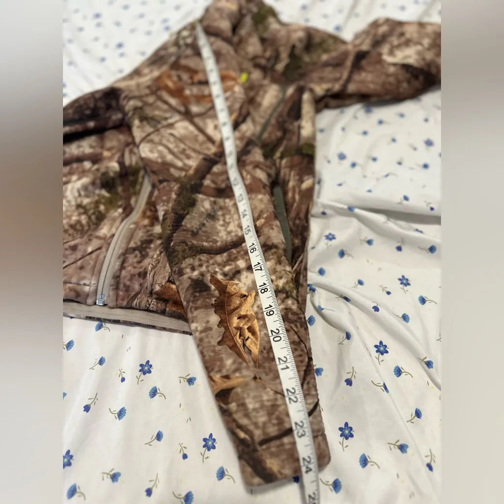 Cabela's Zonz Women’s Sz: M Woodlands Camo Full-Zip Fleece Lined Hunting Jacket. - Image 5