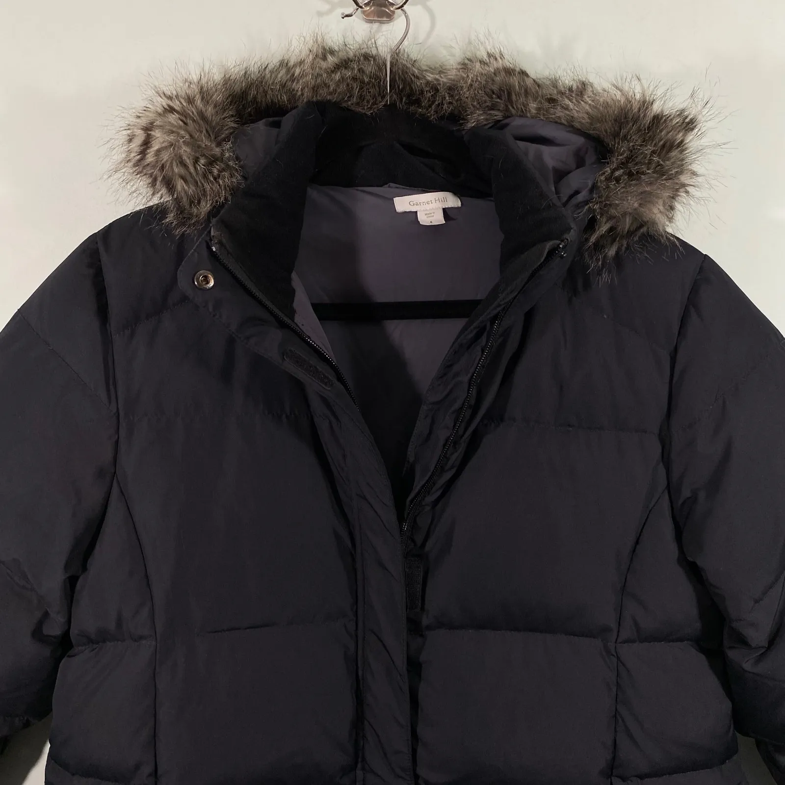 Garnet Hill Women's Black Insulated Puffer Full Zip Hooded Down Jacket Size 6 - Image 2