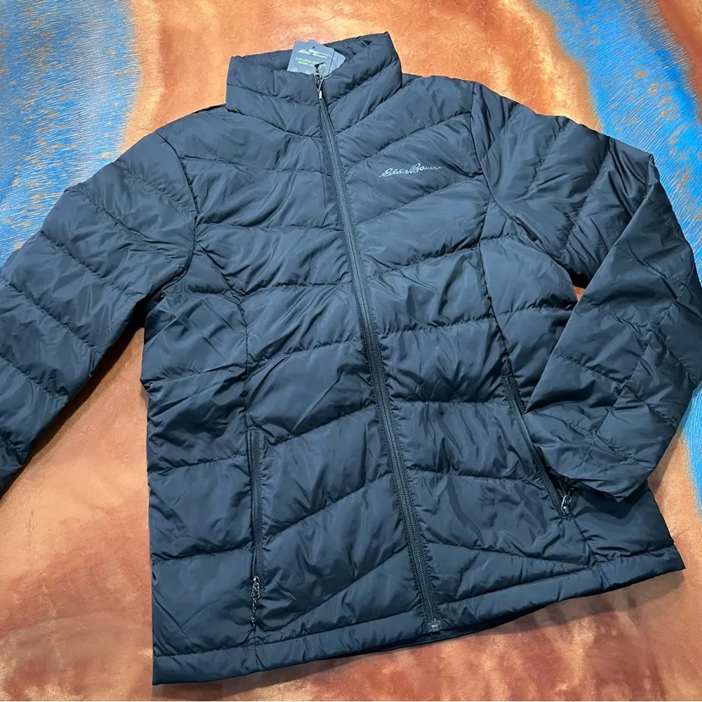 NWT Eddie Bauer Black 650 Fill Down Lightweight Jacket Small - Image 2