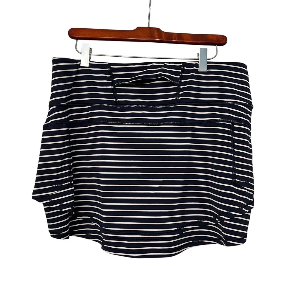 Athleta Stealth Skort‎ Navy Blue White Striped Size Large Athletic Skirt Shorts - Image 3