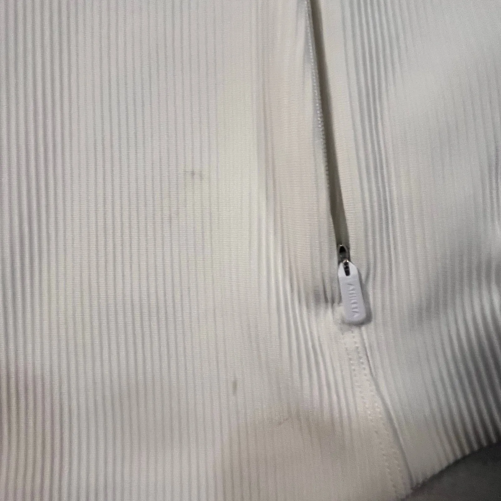 Athleta Salutation Ribbed Jacket Small Long Sleeve Athleisure Top White - Image 4