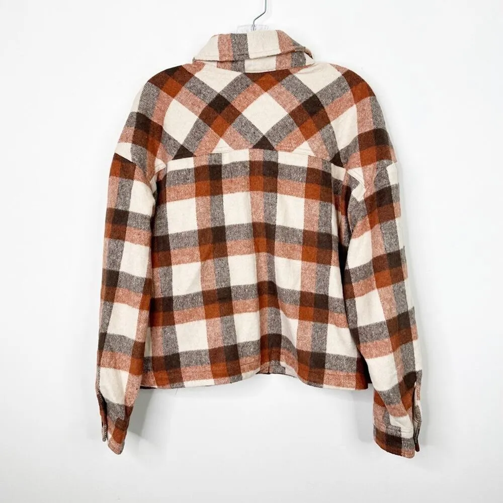 VICI NWT  Ashby Plaid Rust Mix Lightweight Shacket Jacket Sz. Large - Image 4