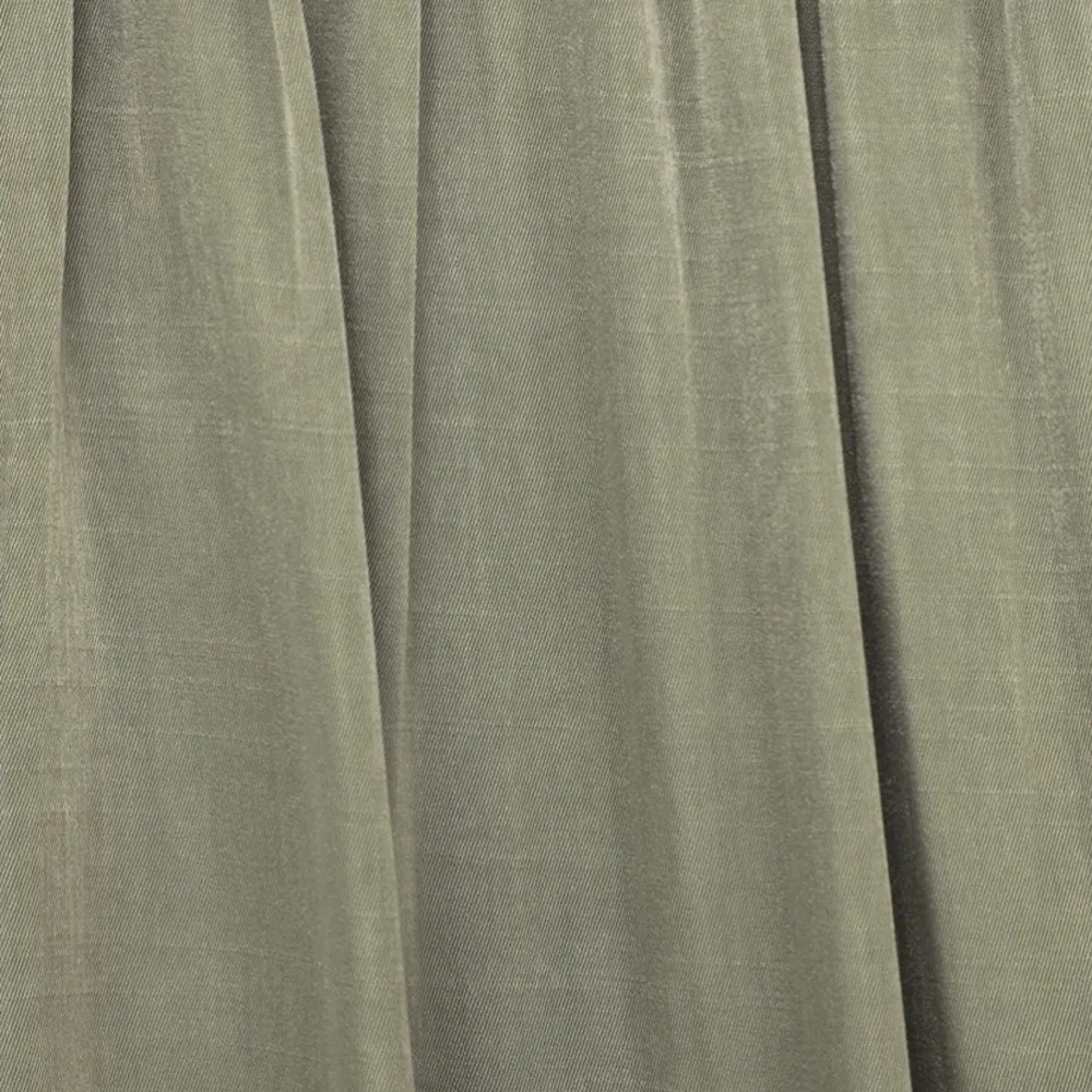 Lulu’s Classic Confidence Olive Green Satin
Joggers size medium - Image 5