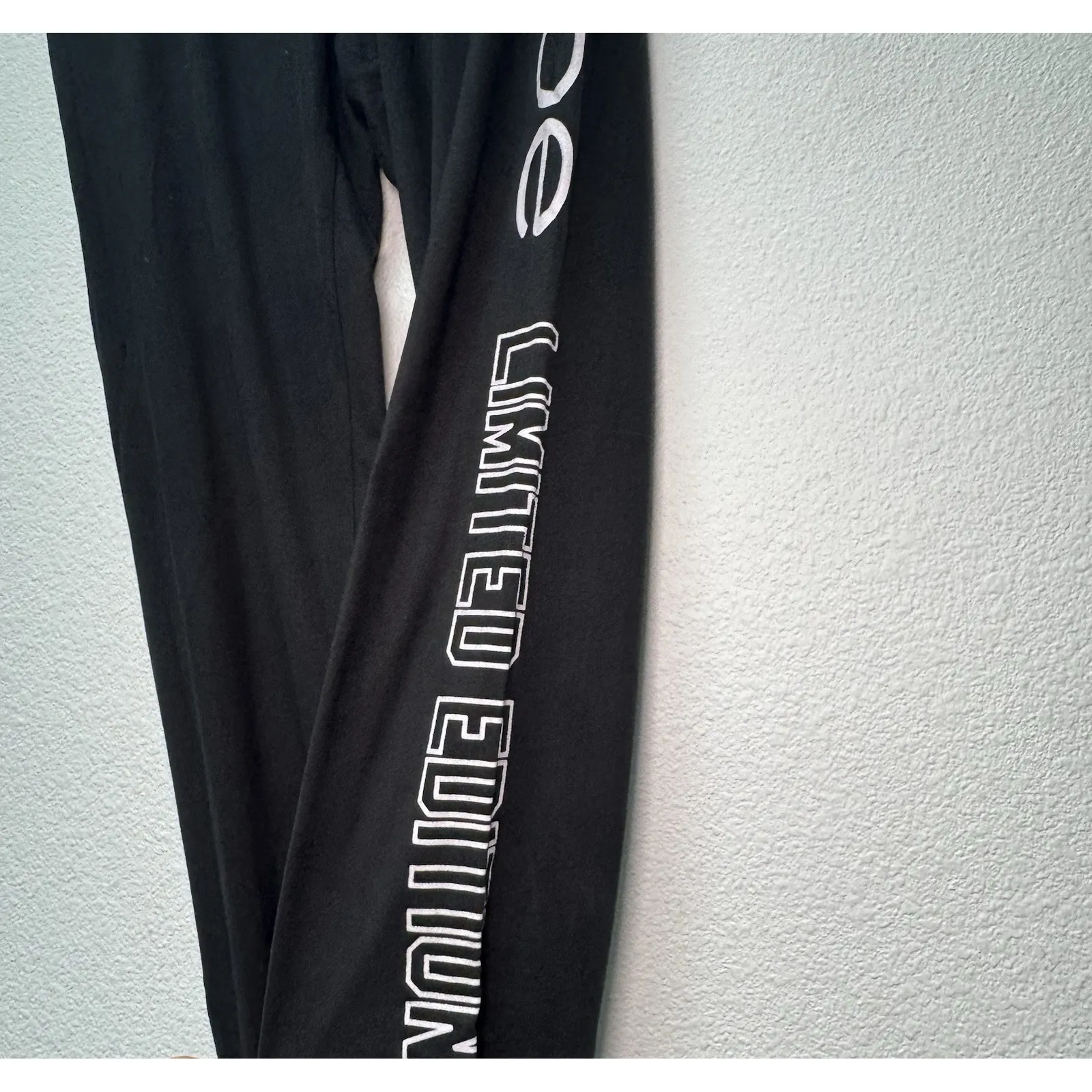 Bebe Sport Limited Edition Leggings Black Medium Yoga Workout Walking Lounging - Image 2