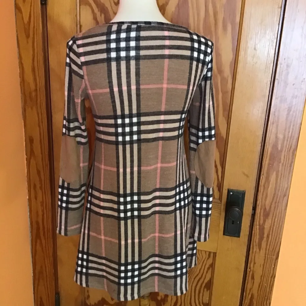 Feminine plaid mini sweater dress - Image 8