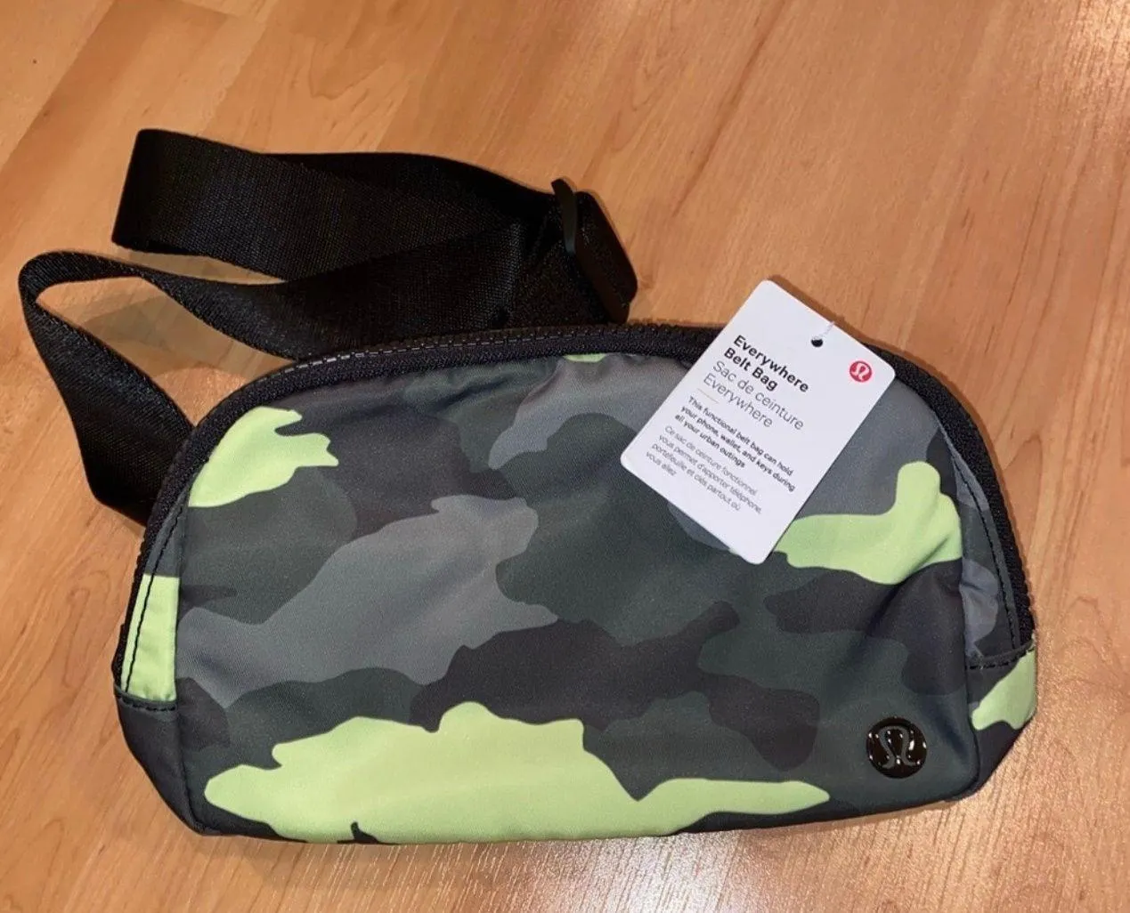 Lululemon Everywhere Belt Bag - Image 4