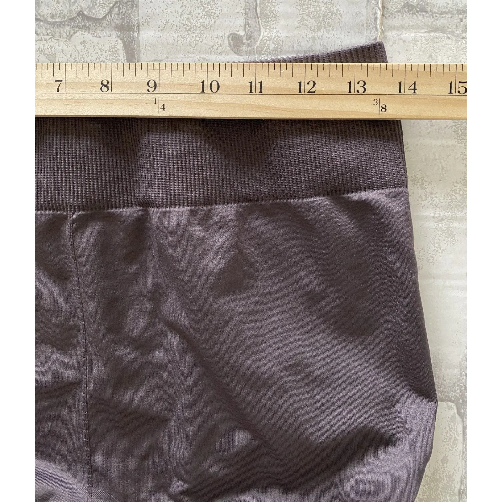 Fabletics Shadow Mid Rise Seamless Rib 7/8 Leggings Compression Sculpt Yoga Sz M - Image 6