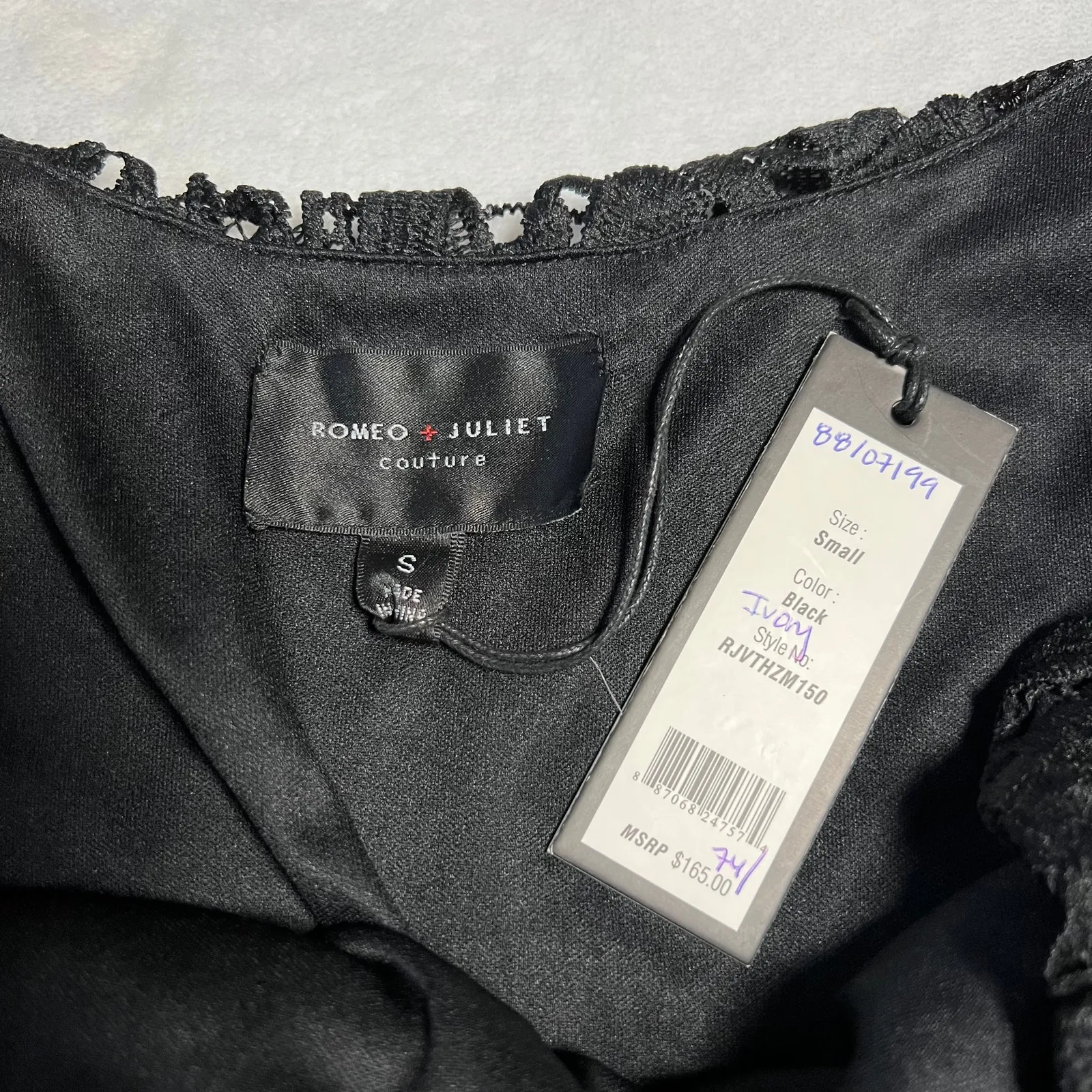 Romeo & Juliet Couture Sleeveless Lace Playsuit Romper Size Small NEW Festival - Image 4