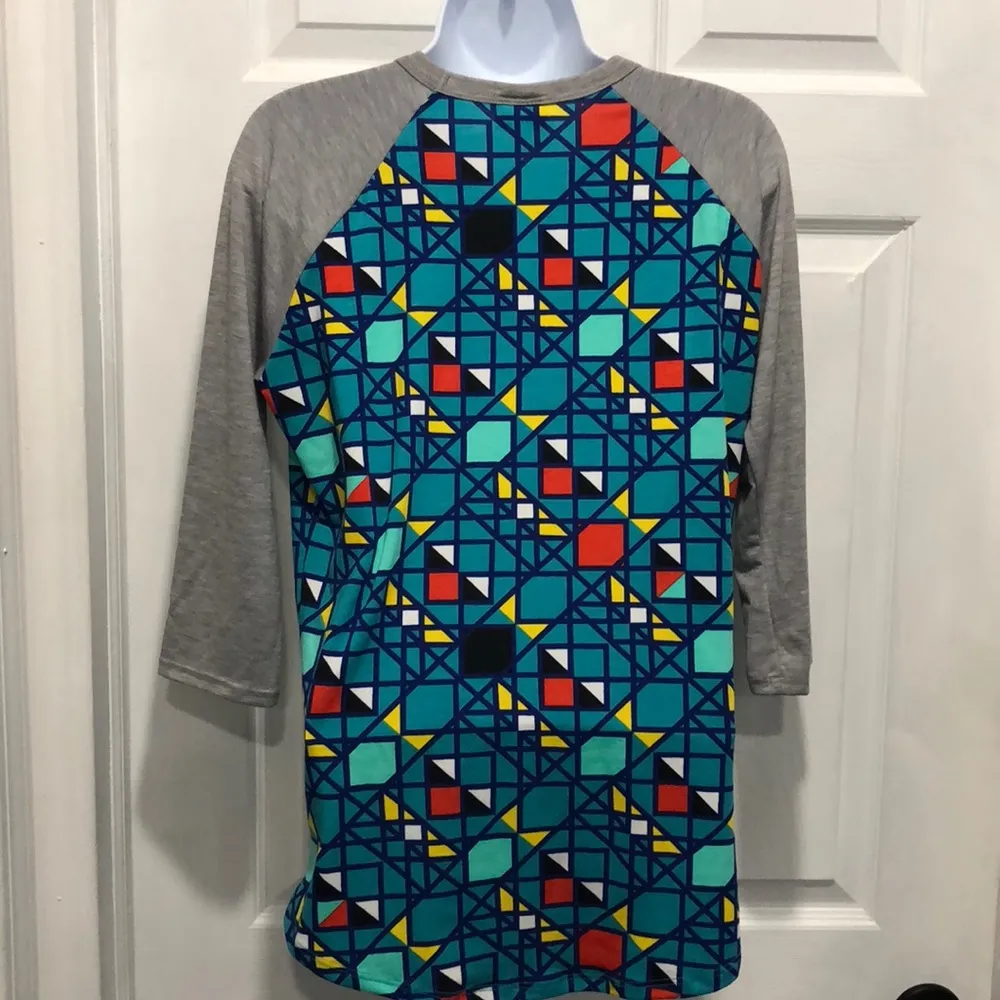 LuLaRoe Randy Shirt Pattern Print with gray arms S - Image 5