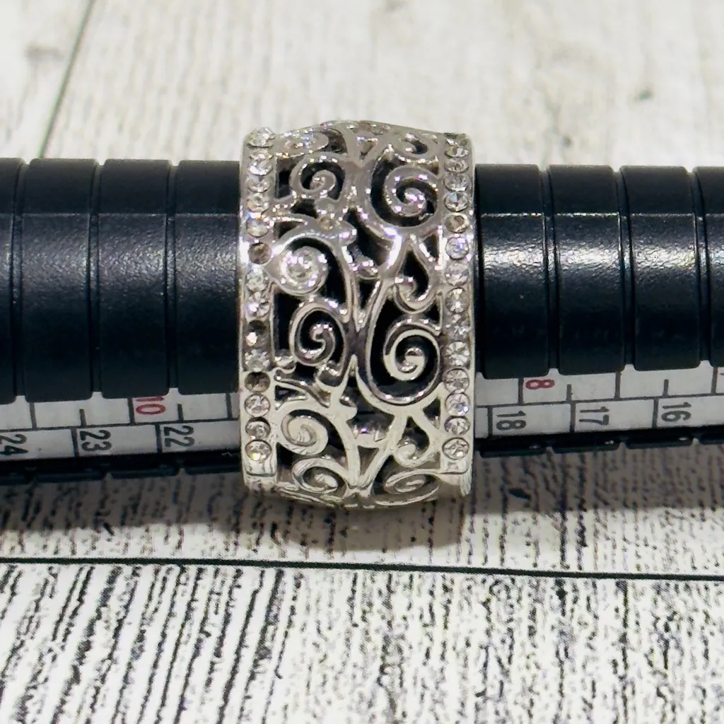 Lia Sophia "Promenade" Silver Tone with Cut Crystals Filigree Ring - Siz… - Image 4