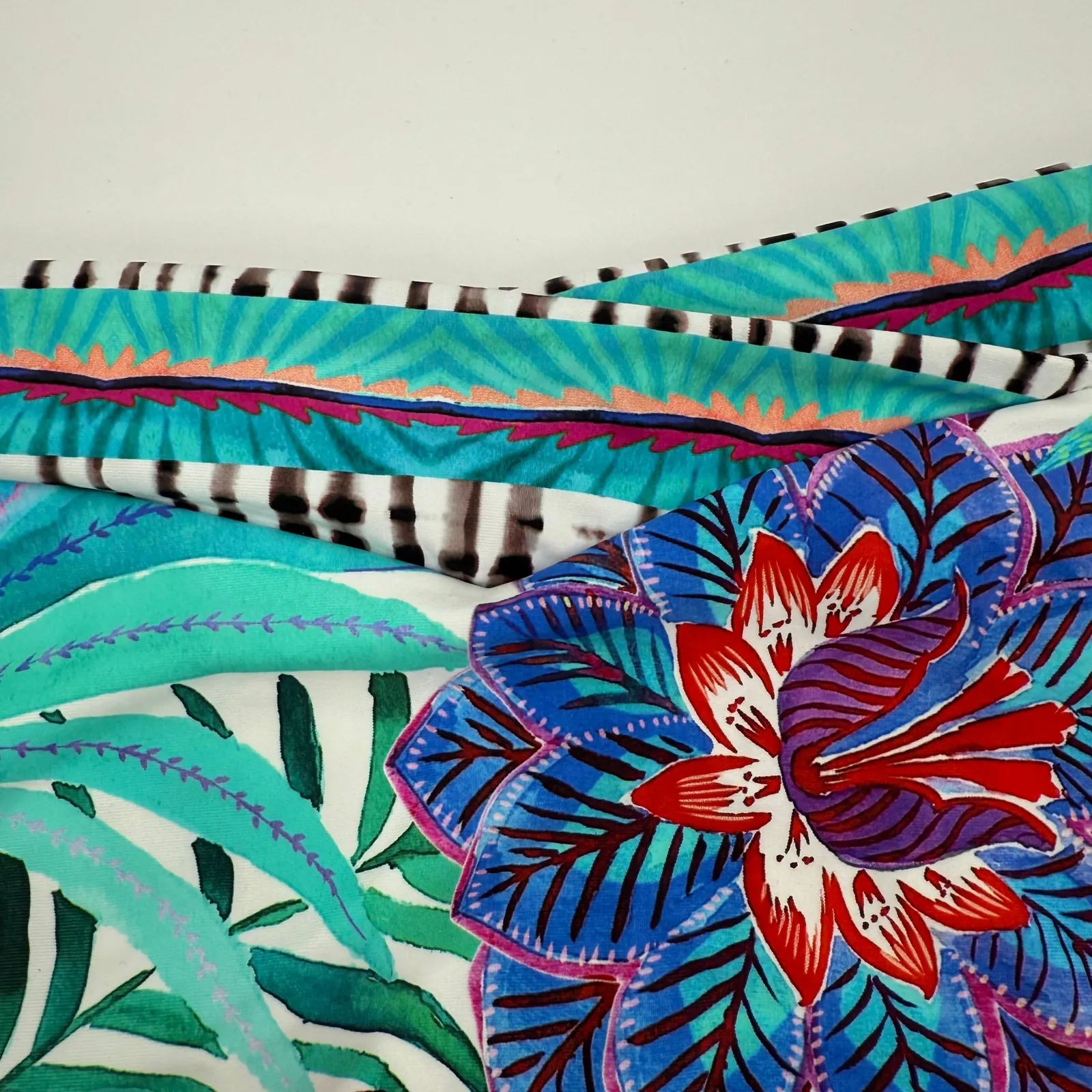 LA BLANCA Bikini Swim Bottoms SZ 14 NWT Tropics of Tropez Cross Over High Waist - Image 9