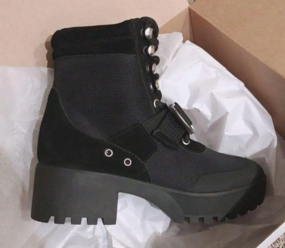 Steve Madden Grady Buckle Hiking Platform Combat Boots, Size 8 New in Box - Image 3