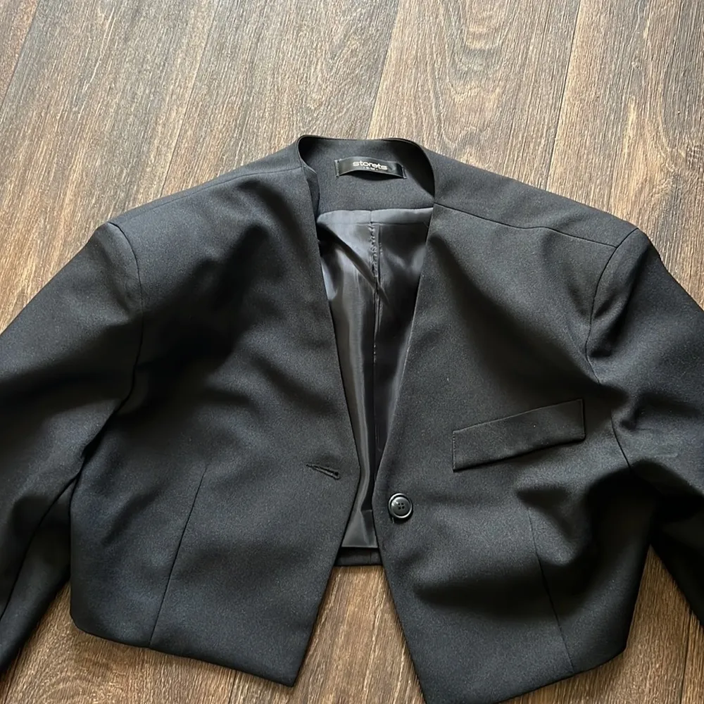 Cropped Blazer - Image 3