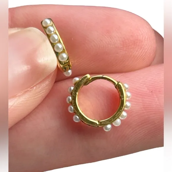 Spartina 449 14k gold plated faux seed pearl tiny huggie hoop earrings - Image 1