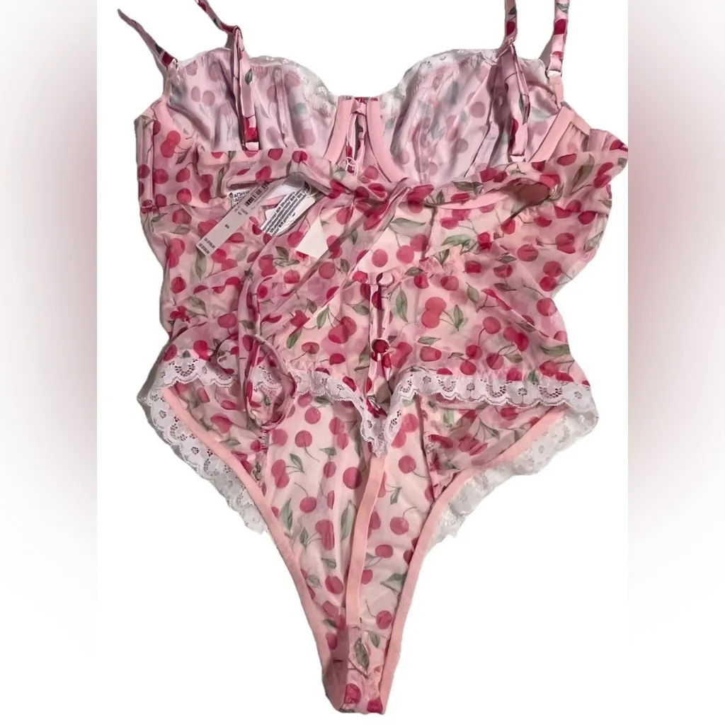 NWT Victoria's Secret For Love & Lemons Perrie Teddy w/Cherries Valentines Day M - Image 2