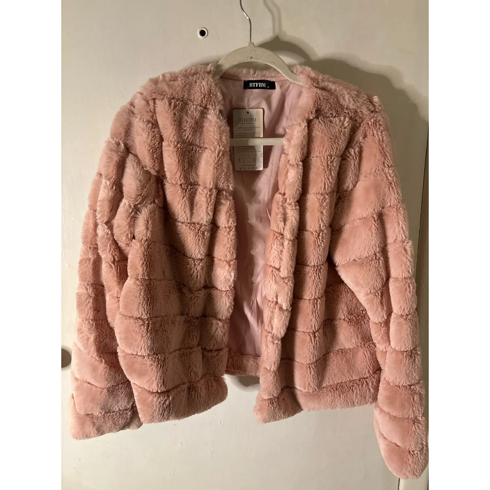 BTFBM Belong To Fashion Beauty Merriness Short Pink Faux Fur Jacket M Retro NEW Size M - Image 3