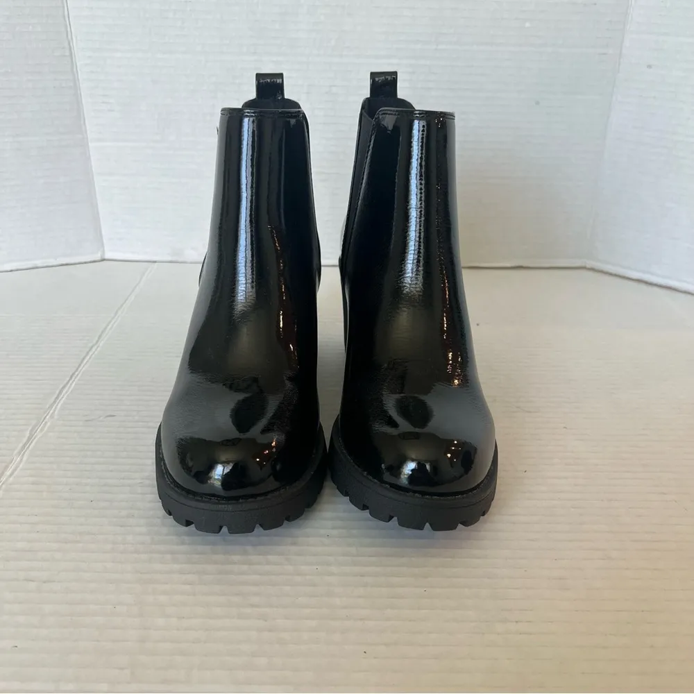 Soda Womens Casual Almond Toe Lug Sole Chunky Heel Ankle Booties Size 9 $ - Image 2