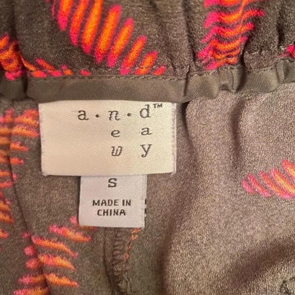 A.n.d a new day floral green and coral leaves shorts. - Image 3