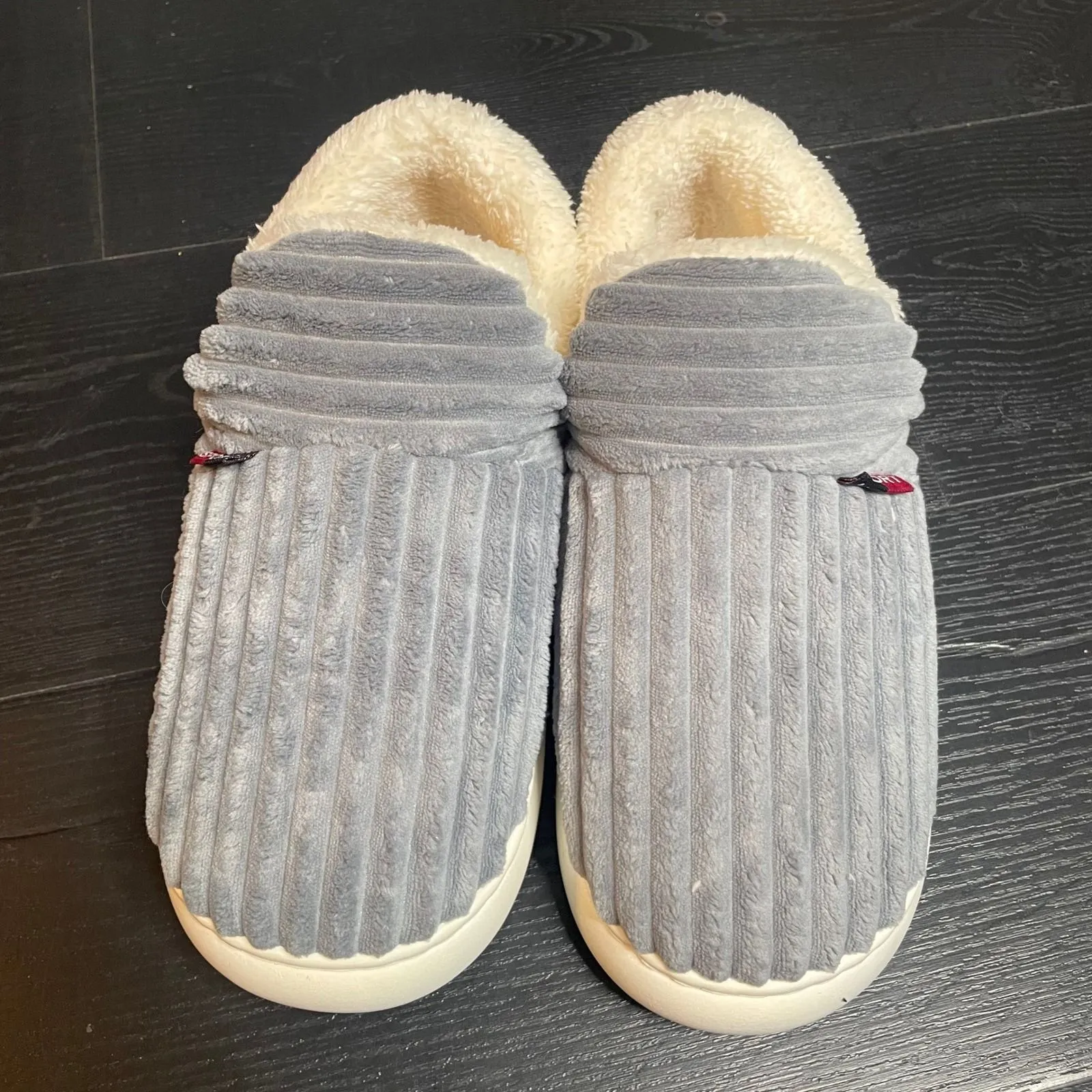 Boutique Gray Corduroy Plush Lined Slippers 6 Indoor Cozy Comfort Shoes Rubber - Image 2