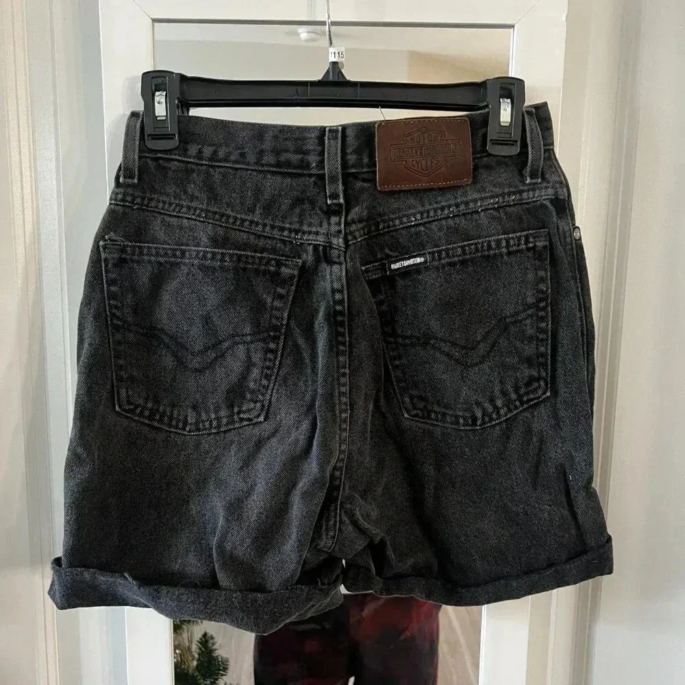 1115 Harley Davidson Biker Blues Denim Shorts Size 10 Color Black - Image 5