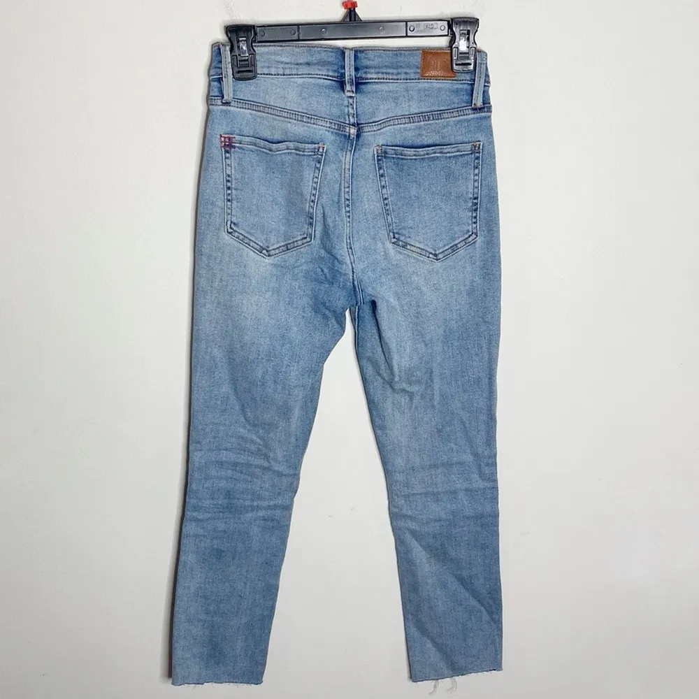 BDG UO Twig High-Waisted Skinny Jeans in Light Wash with released hem size 26 - Image 3