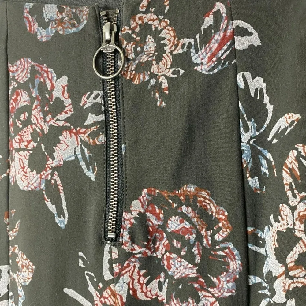 Free People Retro 70s Bohemian Born to be Wild Printed Flare Pants Size 0 XS - Image 11