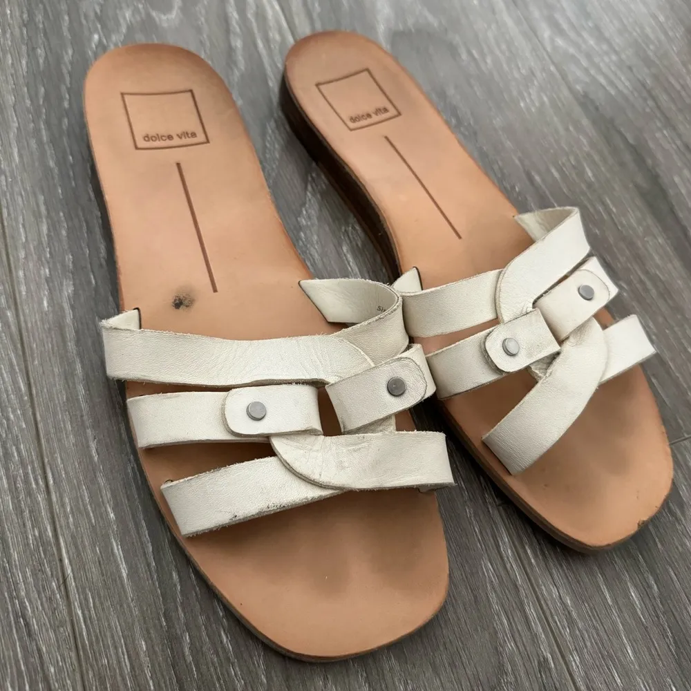 Dolce Vita Sandals White Size 8 - Image 2