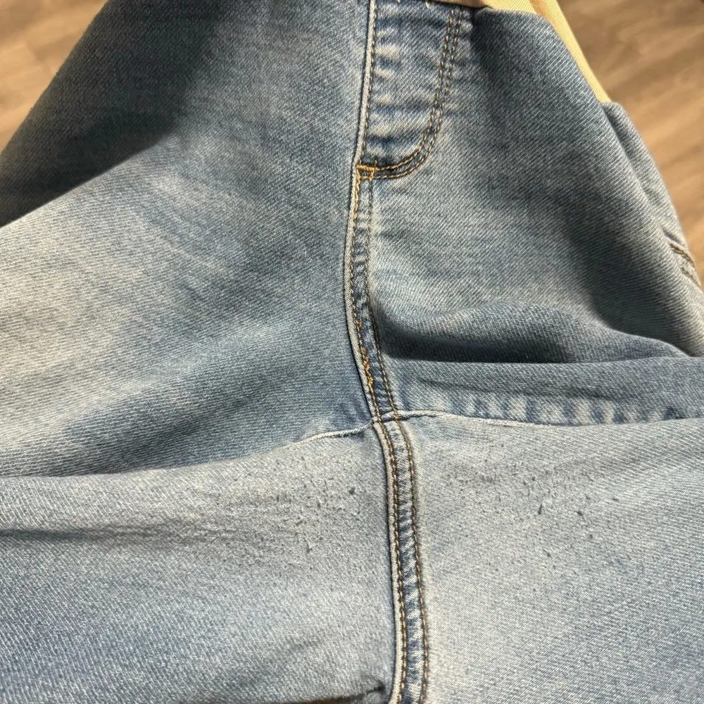 Maternity Pregnancy Blue Washout Soft Denim Skinny Pants Size M Mom to Be - Image 9