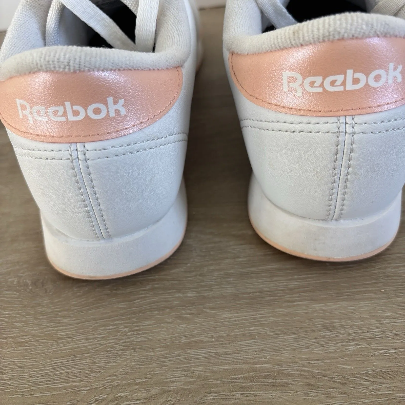 Reebok Classic Princess Womens 8 White Pinkish Peach Salmon Rare Color EUC - Image 5