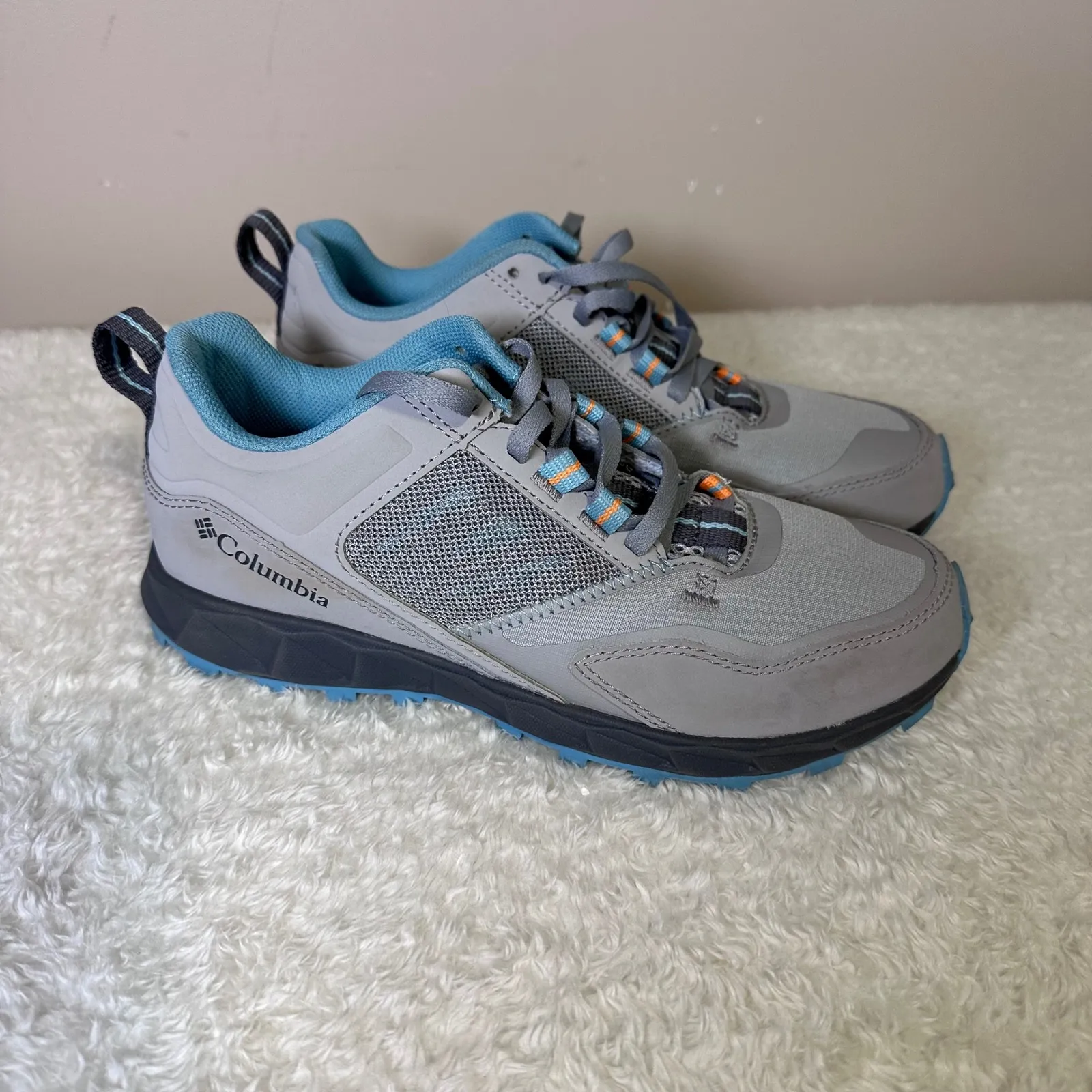 Columbia Women's Flow District Trail Hiking 6.5 Gray Blue FluidFoam BL0164-088 - Image 3