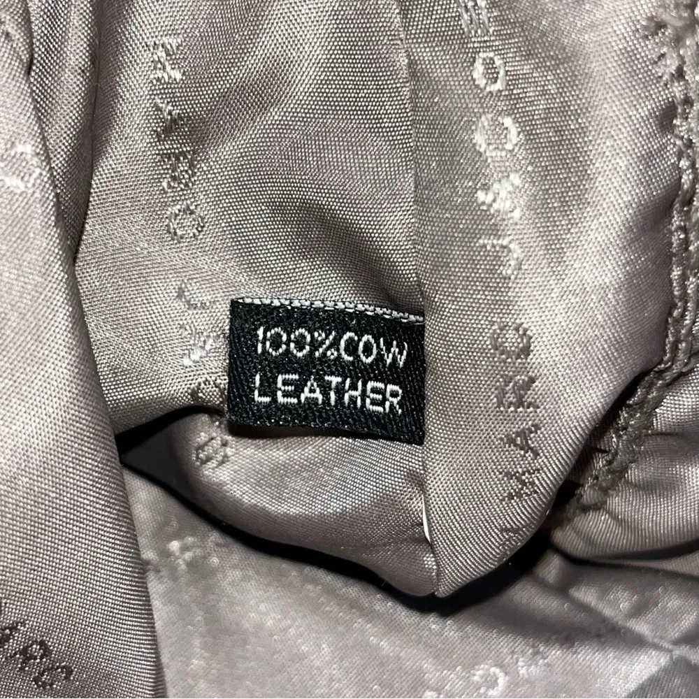 Marc by Marc Jacobs Taupe Pebbled Leather Crossbody Purse Bag - Image 11