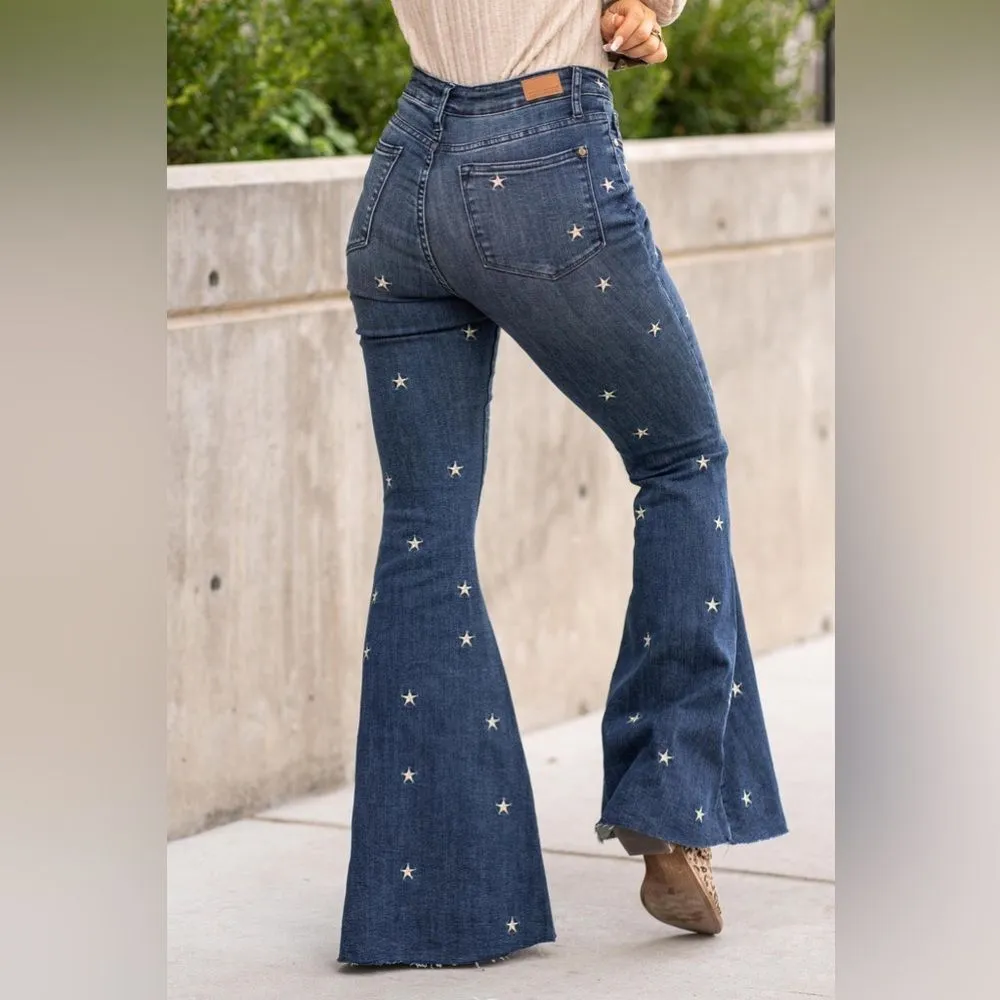 NWT Judy Blue High Rise Dark Super Flare Star Embroidered Jeans Size 30 | 10 New - Image 16
