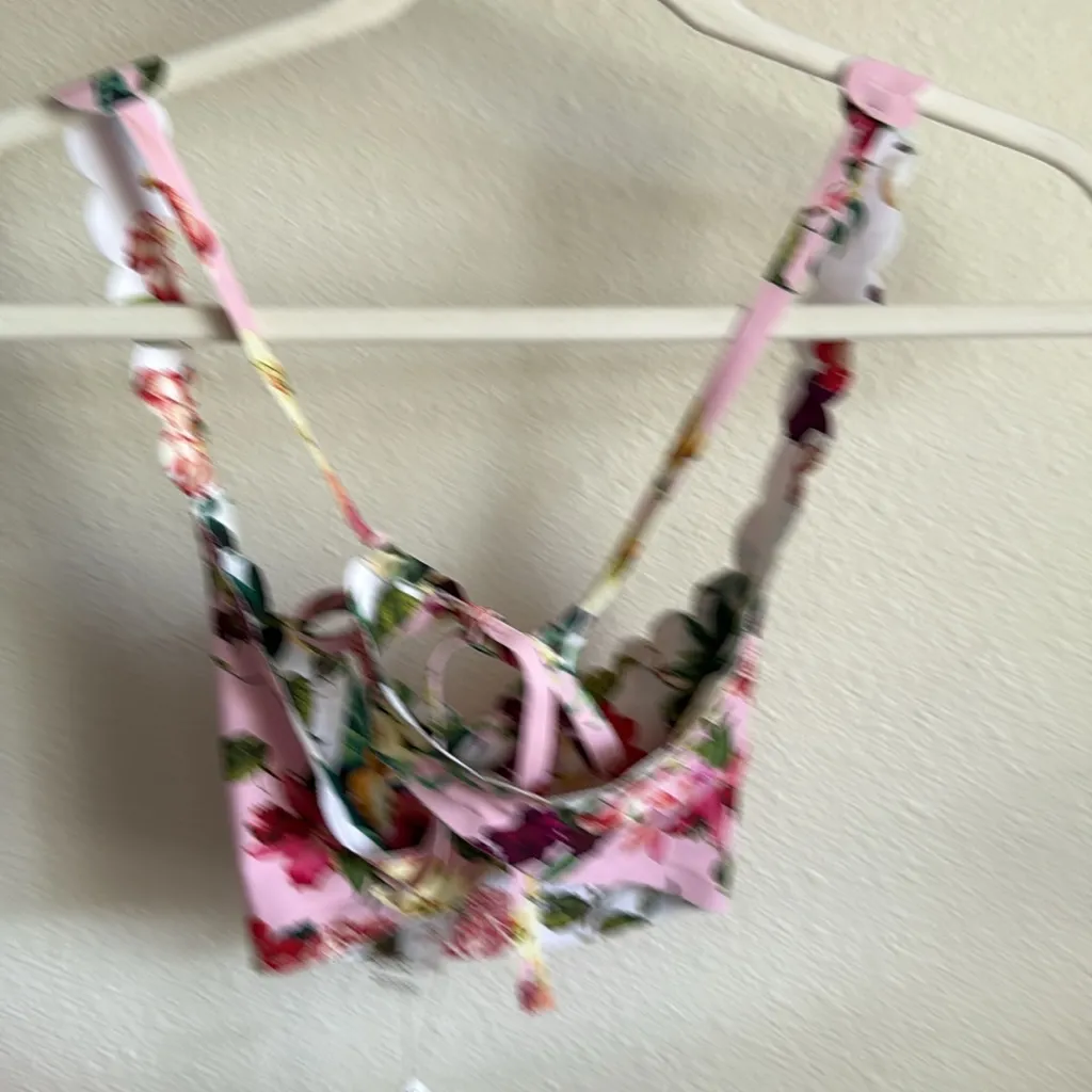 PQ SUMMER HIBISCUS REVERSIBLE SEAMLESS WAVE HALTER Pink Size M - Image 12