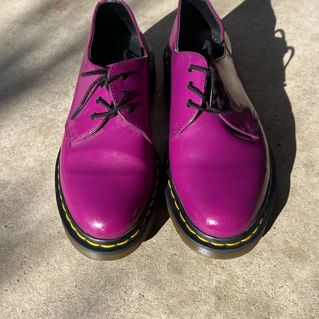 Doc Martens CUTE Purple Patent PASCALE 10084 AW004 Women’s Sz 8 RARE - Image 3