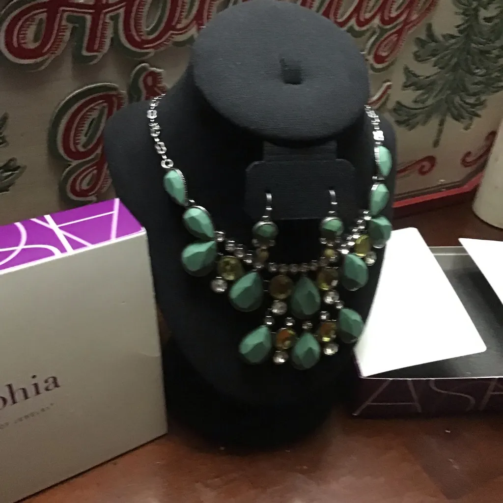 Lia Sophia "Melodious" Statement Necklace & Matching Earrings Retired NEW - Image 3