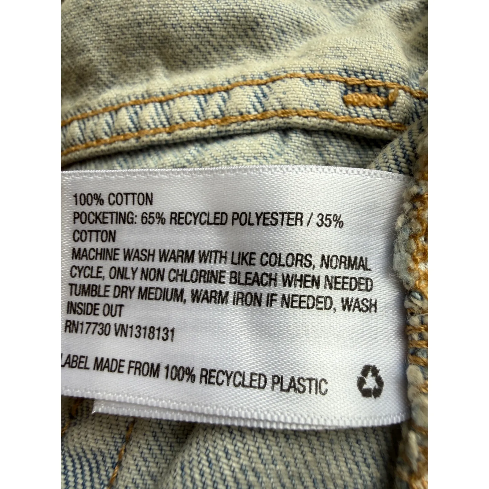 Wild Fable Women Light Wash High Rise Mom Shorts Cuffed Distressed Size 10 - Image 6