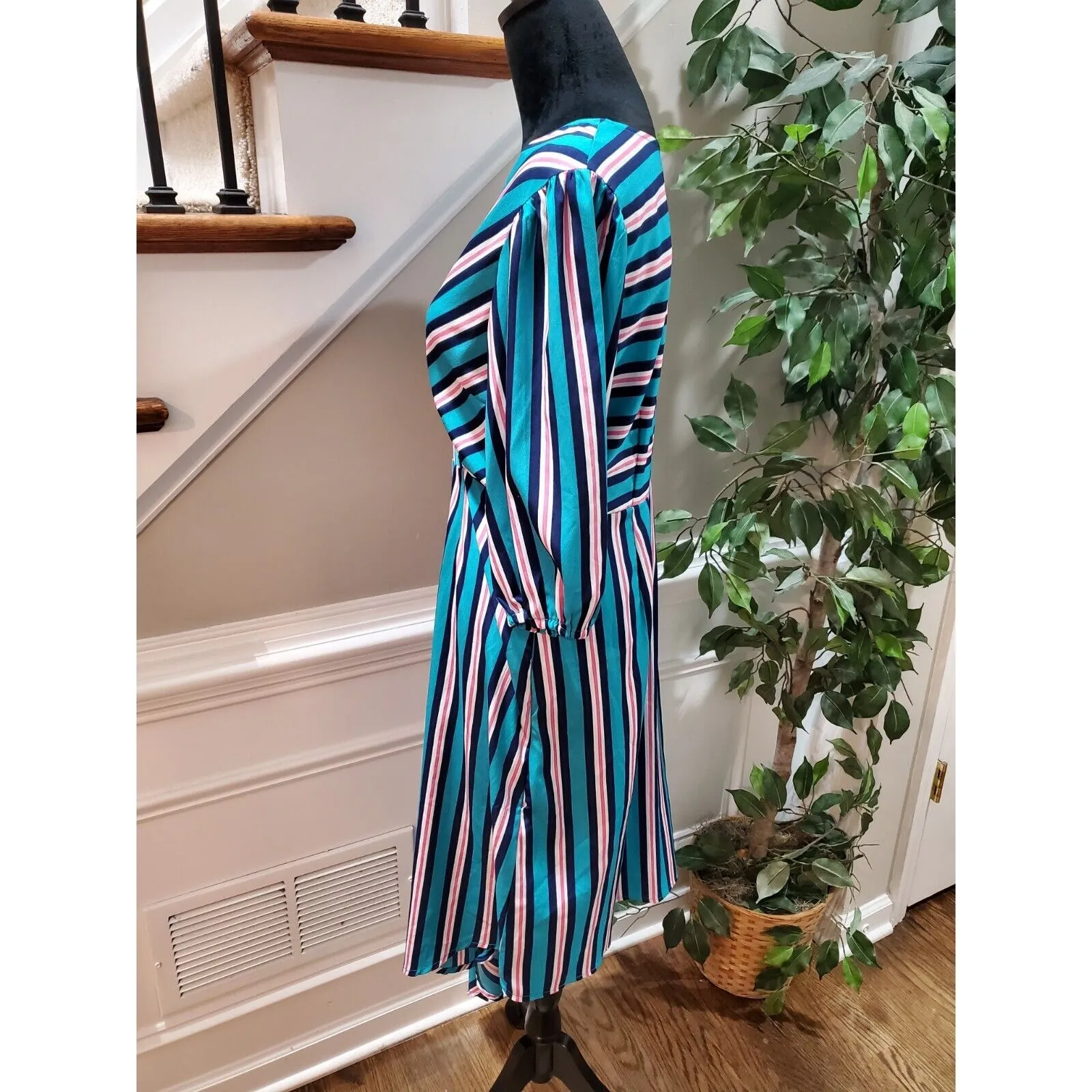 True Destiny Women Blue Striped Polyester V-Neck 3/4 Sleeve Knee Length Dress L - Image 7