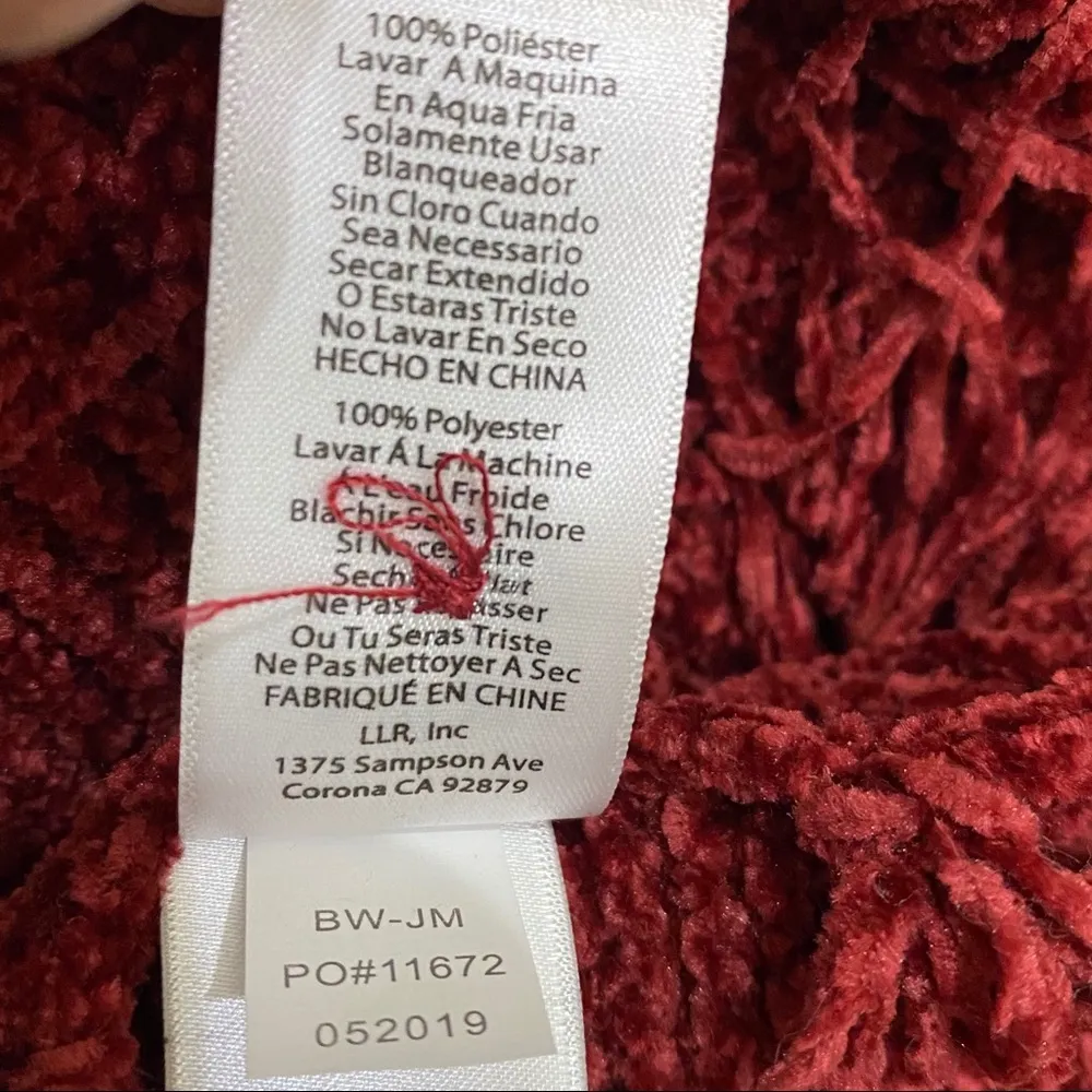 LuLaRoe Chenille Merlot Burgundy “Mimi” Sweater Wrap Poncho Cape Fringe Scarf - Image 11