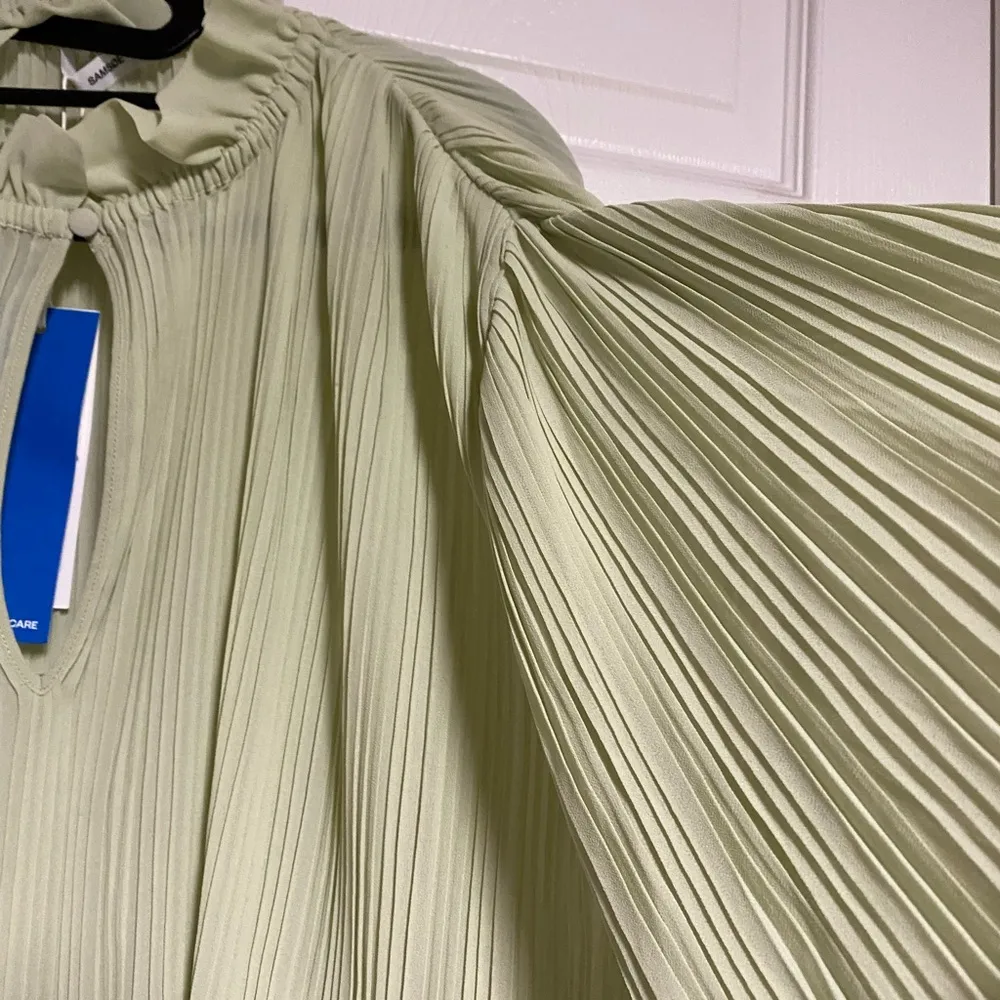 NEW SAMSOE SAMSOE Top Size Large - Image 2